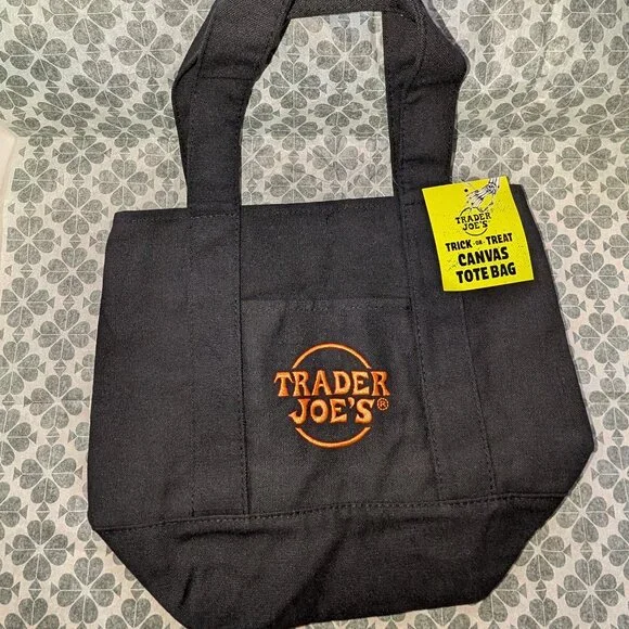 4 NWT Trader Joe's Trick or Treat Mini Totes - Picture 3 of 5